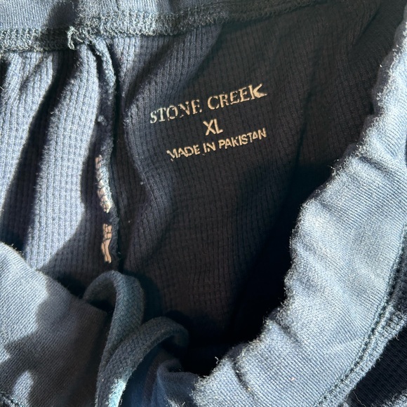 Stone Creek Shorts, Mens Size XL Blue Cargo, Hiking, Pockets - Picture 2 of 5